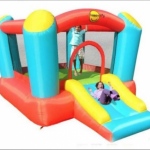 Airflow Bouncer With Slide: birthday parties hong kong childrens shows magic juggling functions birthdays party hong kong 生日會派對、小丑、扭汽球、­雜耍雜技, 舞蹈  遊戲, 小丑扭汽球、雜耍雜技